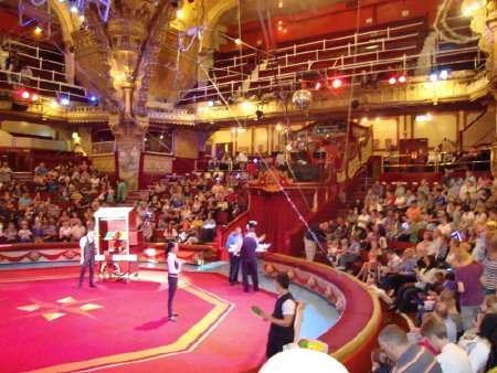 BLACKPOOL TOWER CIRCUS 2013 RING.